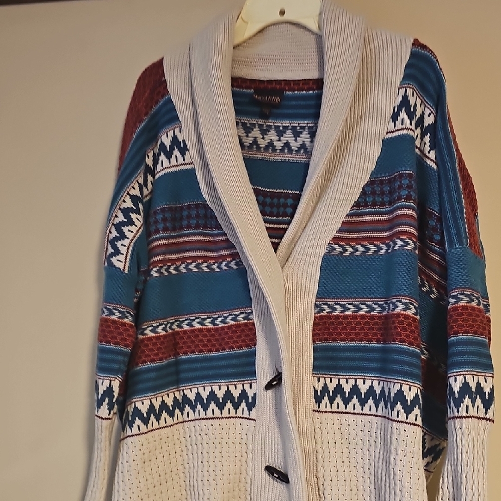 Shyanne Blue and Red Patterned Cardigan